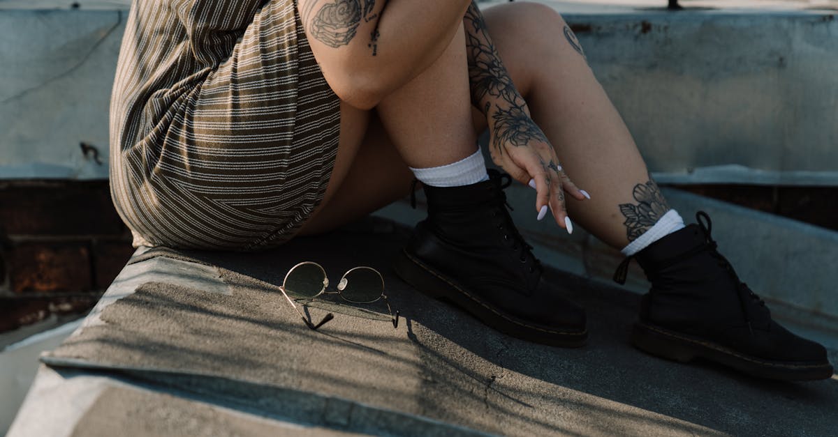 découvrez notre guide complet sur les piercings : tendances, styles, soins et conseils pour choisir le bon type de piercing qui reflète votre personnalité. que vous soyez novice ou passionné, trouvez l'inspiration et des informations utiles pour sublimer votre look.