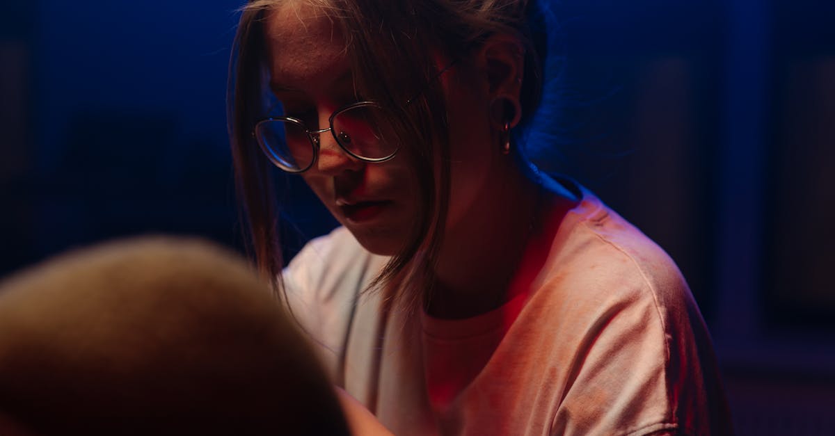 découvrez l'art du piercing électrique : une méthode innovante et efficace pour réaliser des piercings en toute sécurité. explorez nos services, nos conseils d'experts et nos soins après-piercing pour une expérience inoubliable.