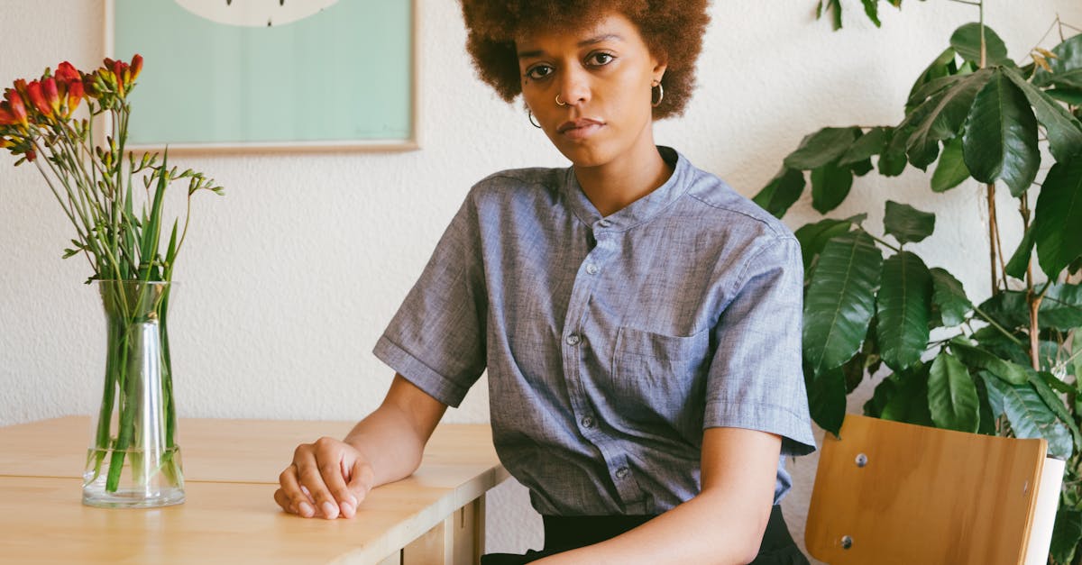découvrez l'art du piercing avec nos conseils, tendances et soins. que vous soyez novice ou passionné, plongez dans l'univers fascinant des piercings pour exprimer votre personnalité avec style.
