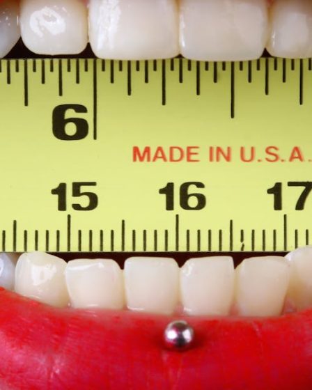 découvrez l'univers des piercings : styles, conseils d'entretien et tendances. que vous souhaitiez ajouter une touche d'originalité à votre look ou explorer l'art du body piercing, trouvez des inspirations et des informations pour un piercing réussi et en toute sécurité.