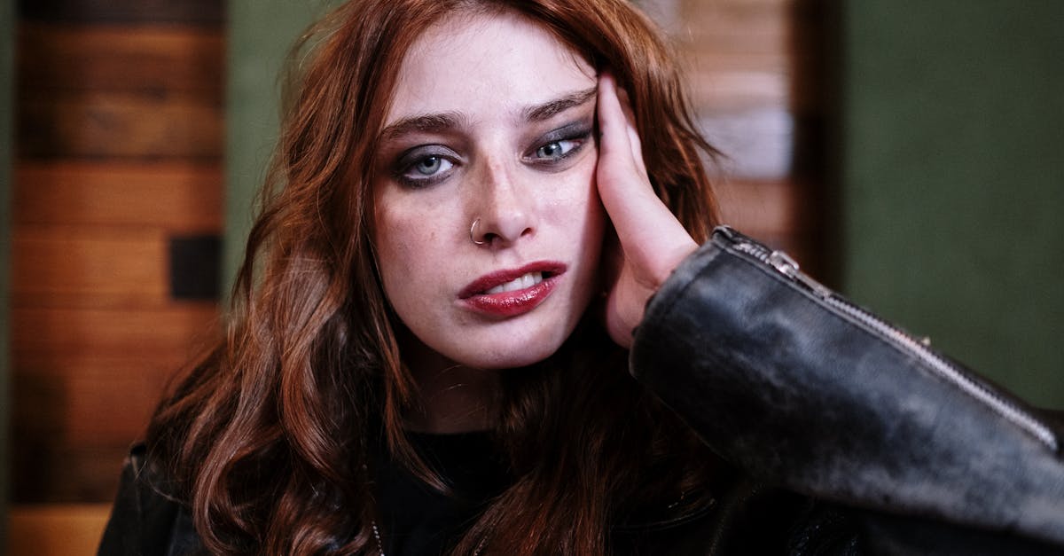découvrez les dernières tendances en matière de piercings, des styles audacieux aux designs minimalistes. explorez comment personnaliser votre look avec les piercings les plus en vogue et profitez de conseils d'experts pour choisir celui qui vous correspond le mieux.